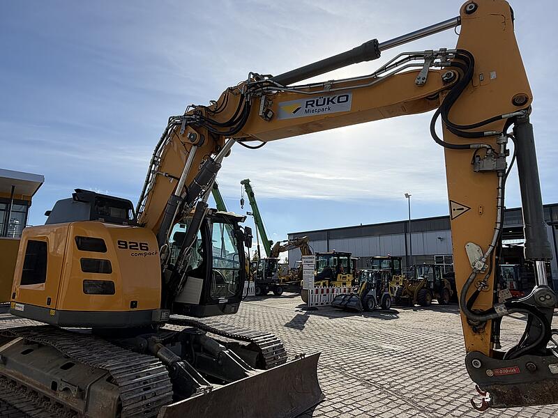 Kettenbagger Liebherr R 926 Compact Lit OilQuick