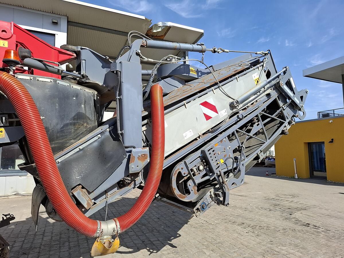 Straßenfräsen Wirtgen W 250i