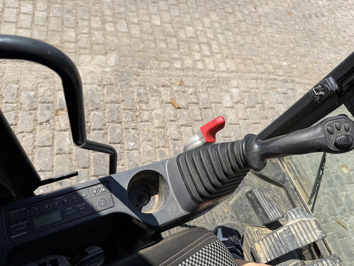 Kettenbagger Komatsu PC 210 LCi-11 mit GPS