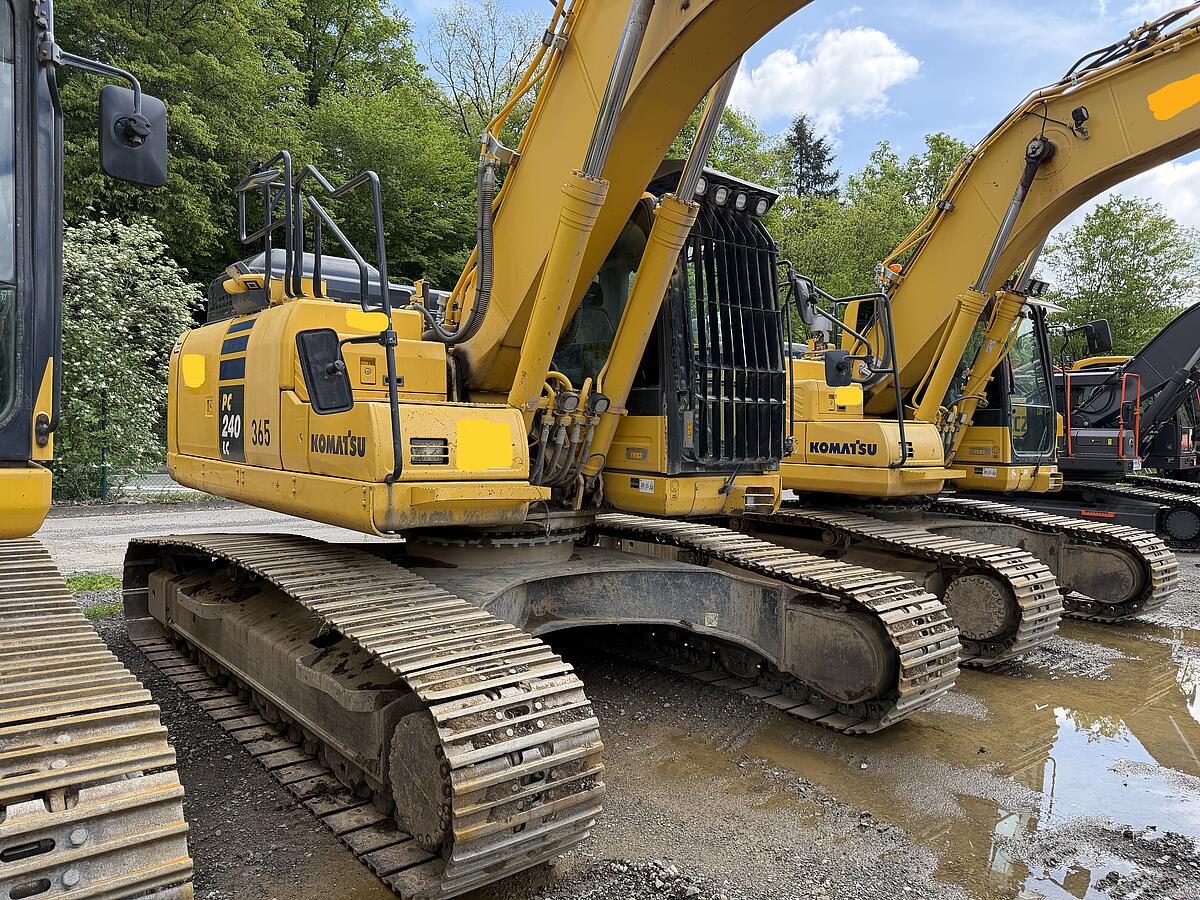 Kettenbagger Komatsu PC 240 LC-11