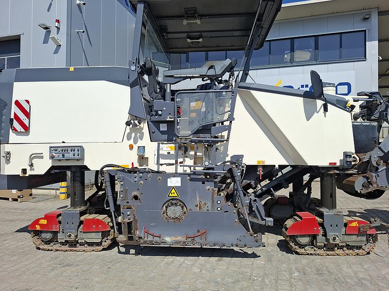 Straßenfräsen Wirtgen W 150 CFi