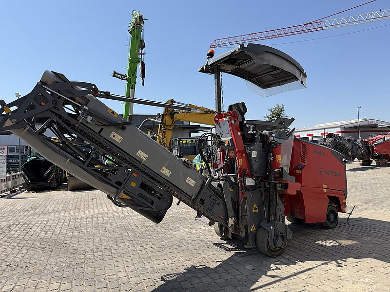 Straßenfräsen Wirtgen W 50 Ri 4-Rad