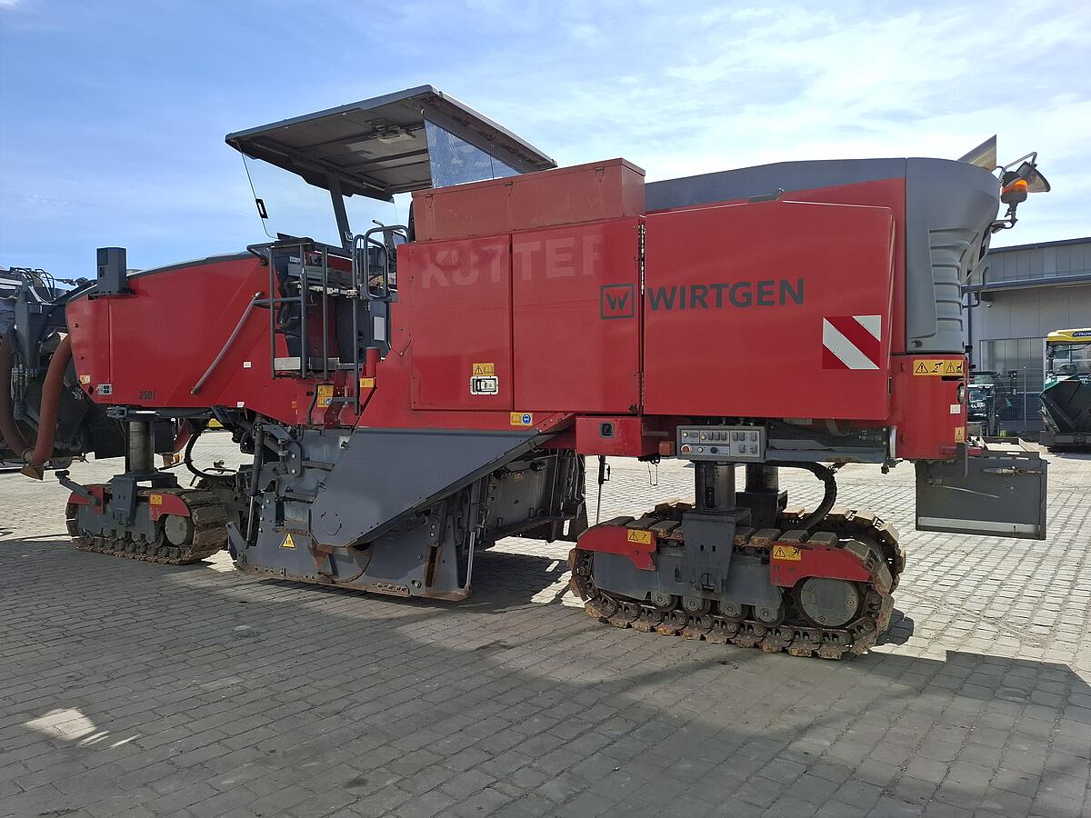 Straßenfräsen Wirtgen W 250i