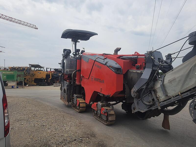 Straßenfräsen Wirtgen W 130 CFi