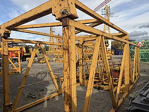 Liebherr Kran - Turmstück Klettereinheit 256HC mit Hydraulikaggregat