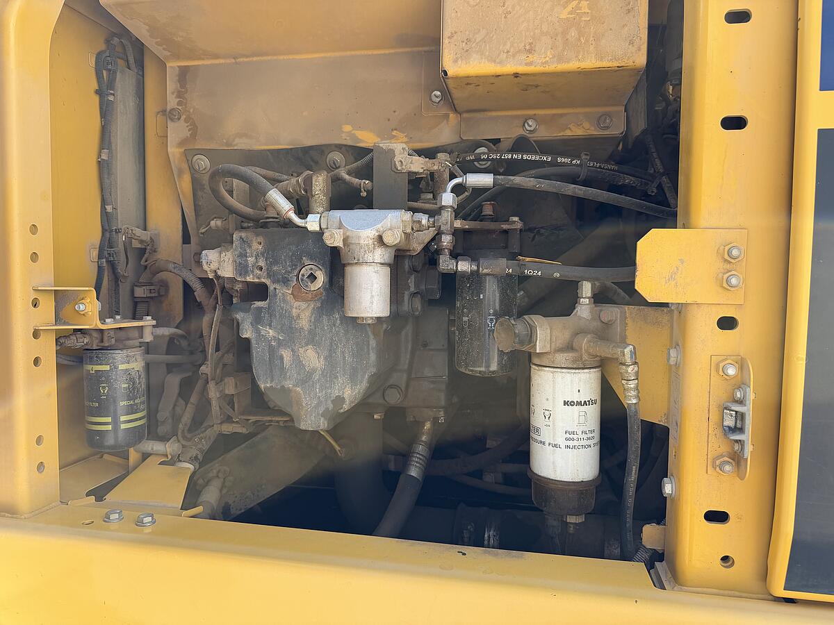 Kettenbagger Komatsu PC 210 LCi-11 mit GPS