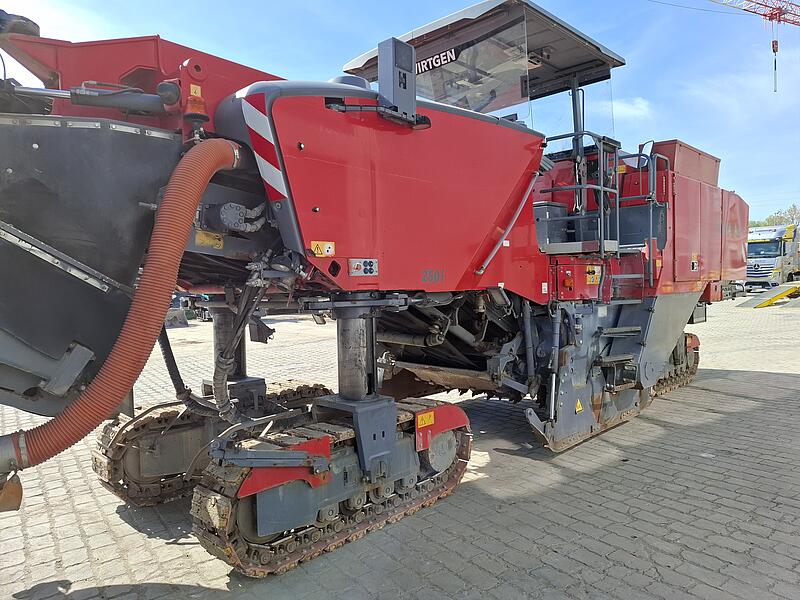 Straßenfräsen Wirtgen W 250i