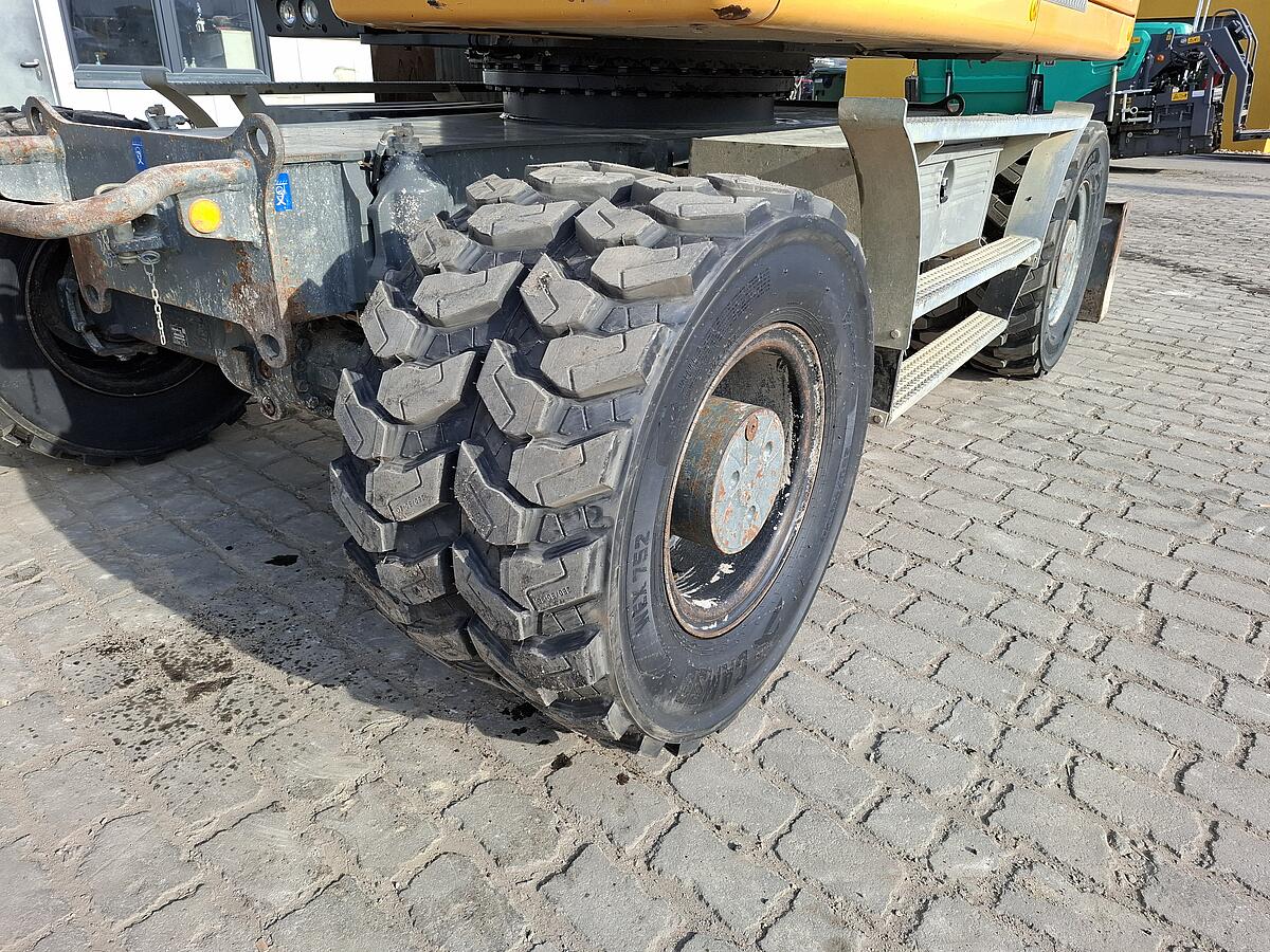 Mobilbagger Liebherr A 920 Litronic