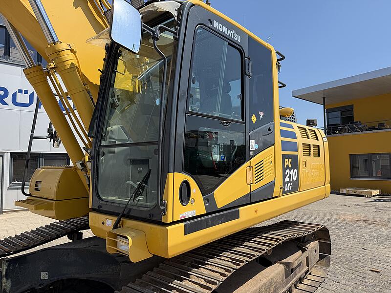 Kettenbagger Komatsu PC 210 LCi-11 mit GPS