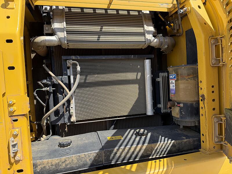 Kettenbagger Komatsu PC 210 LCi-11 mit GPS