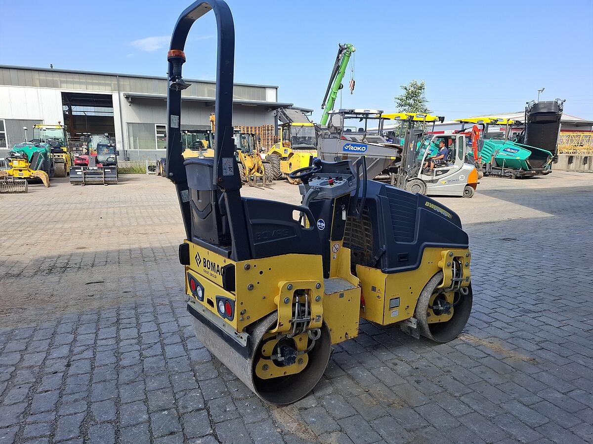Tandemwalze Bomag BW 90 AD-5