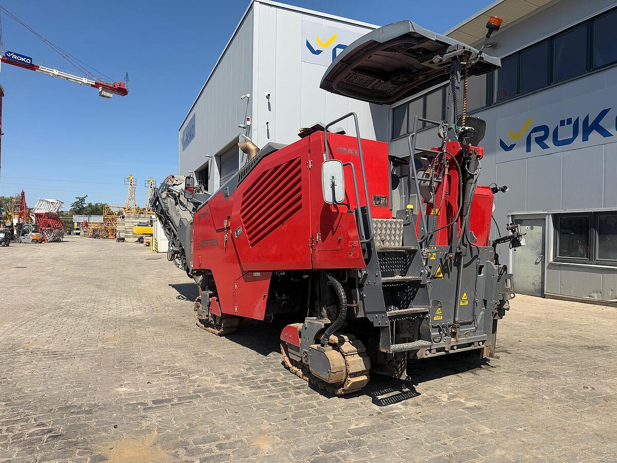 Straßenfräsen Wirtgen W 130 CFi