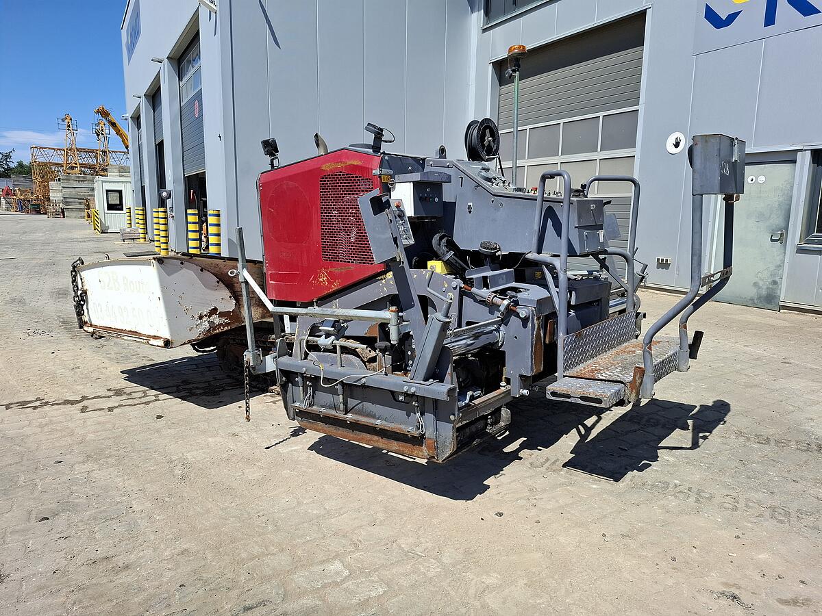 Kleinfertiger Dynapac F 1200 CS