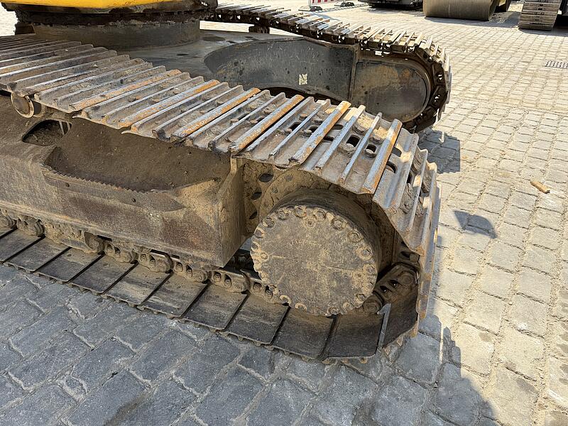 Kettenbagger Komatsu PC 210 LCi-11 mit GPS