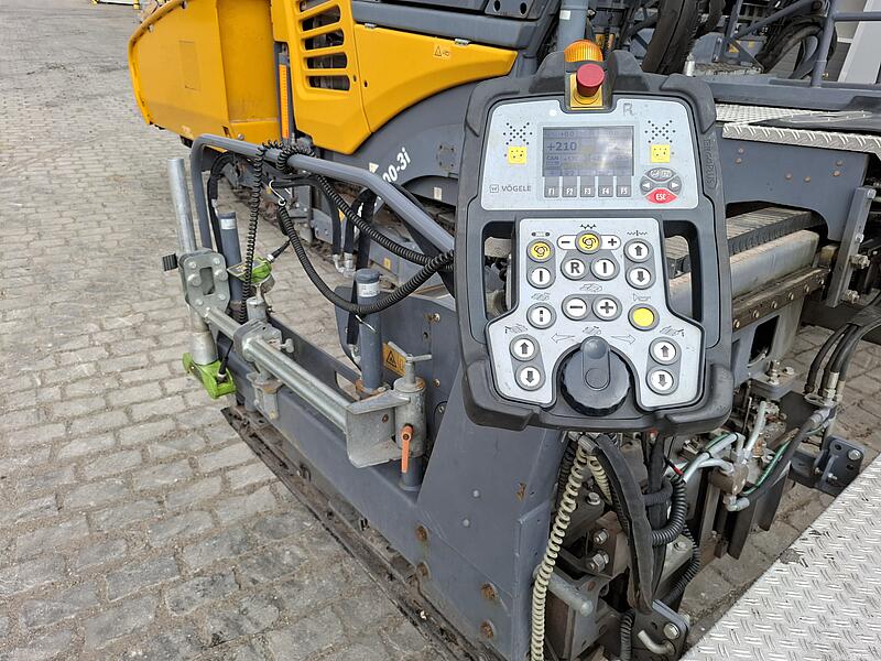 Kettenfertiger Vögele S 1800-3i