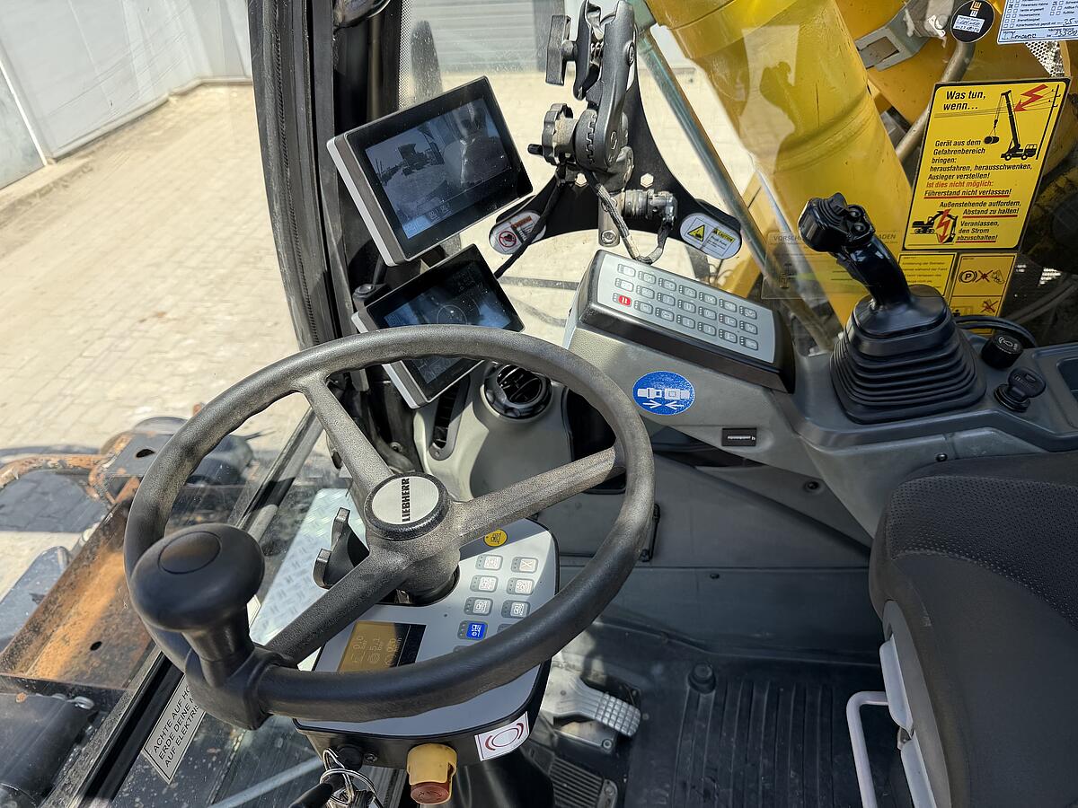 Zweiwegebagger Liebherr A 922 Rail Litronic