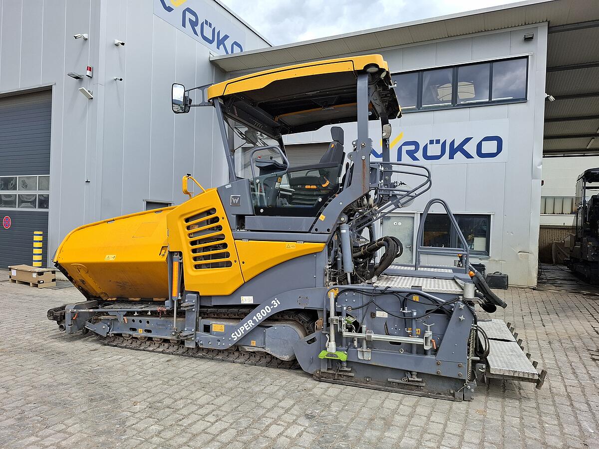 Kettenfertiger Vögele S 1800-3i