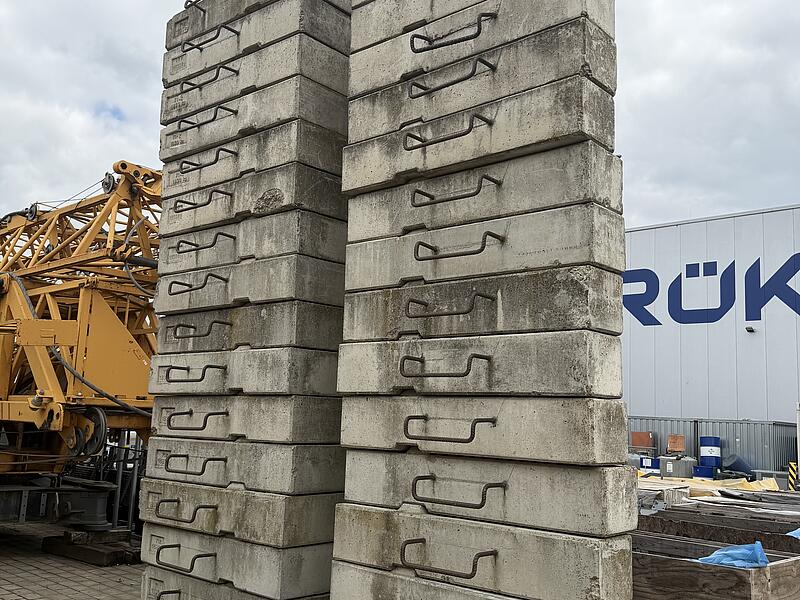 Kran-Untendreher Liebherr 71 K incl. Transportachsen 25km/h