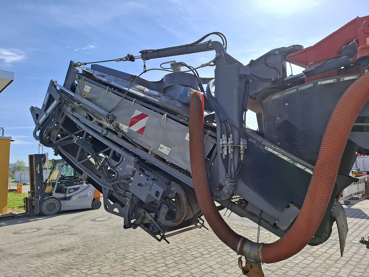 Straßenfräsen Wirtgen W 250i