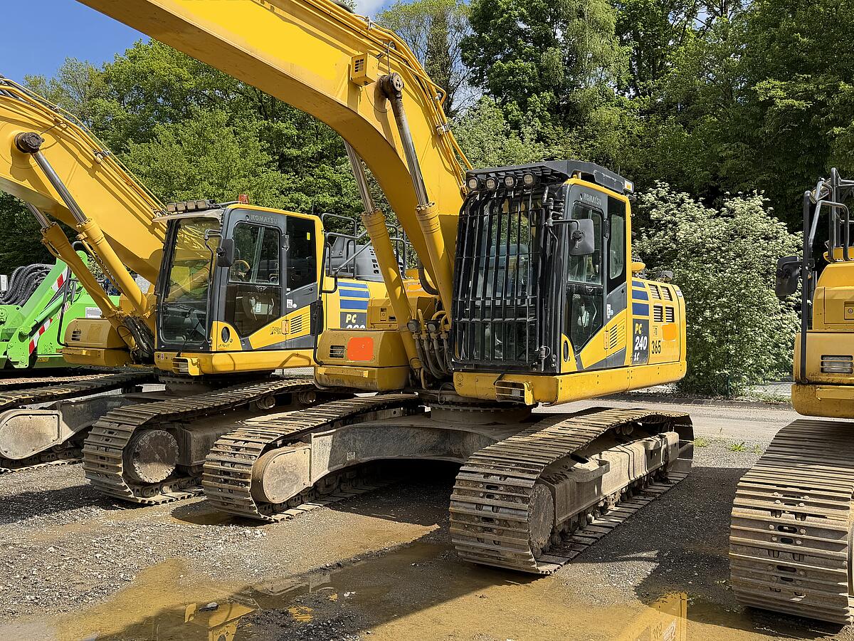 Kettenbagger Komatsu PC 240 LC-11