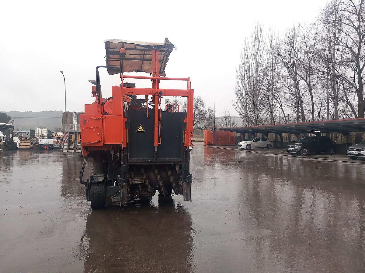 Straßenfräsen Wirtgen W 1300 F