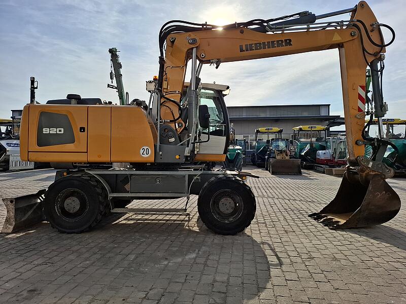 Mobilbagger Liebherr A 920 Litronic