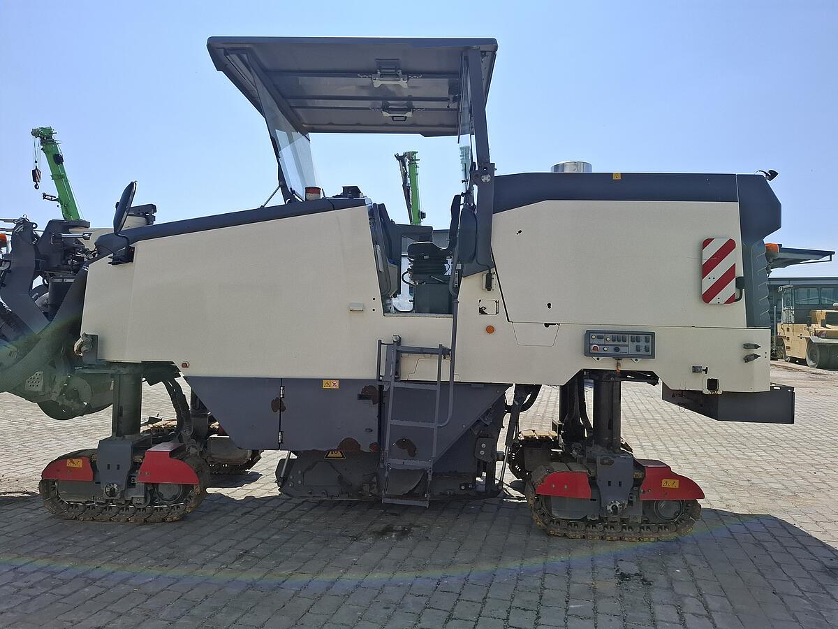 Straßenfräsen Wirtgen W 150 CFi