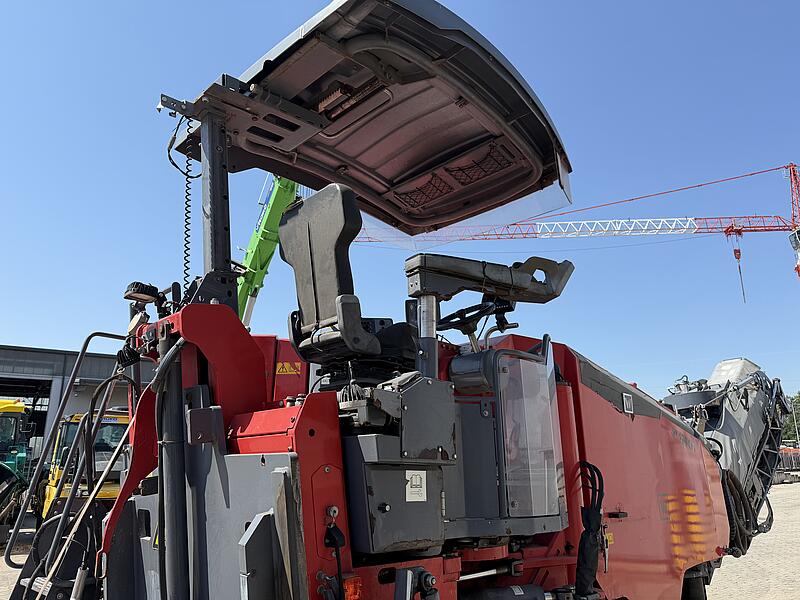 Straßenfräsen Wirtgen W 130 CFi