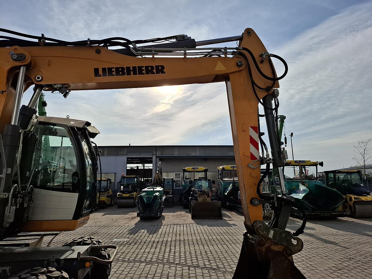 Mobilbagger Liebherr A 920 Litronic