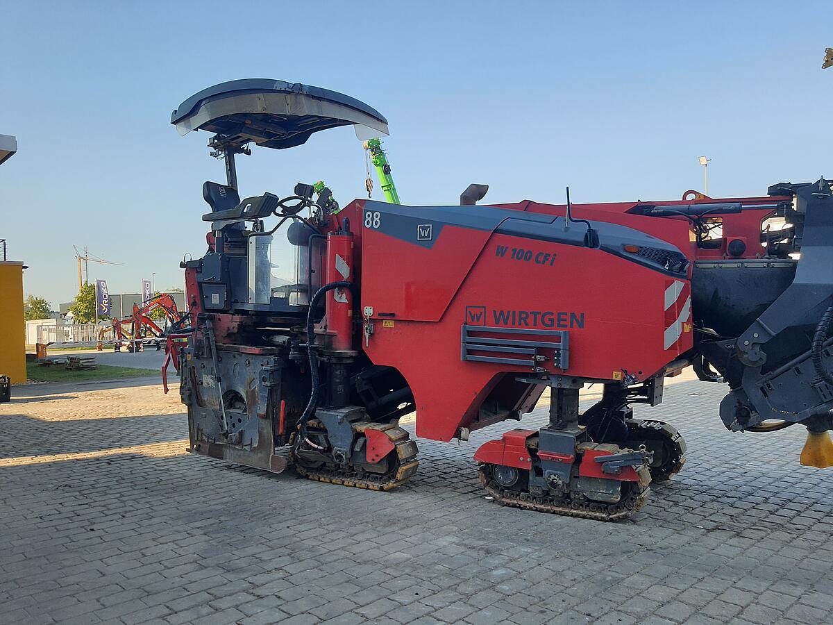 Straßenfräsen Wirtgen W 100 CFi