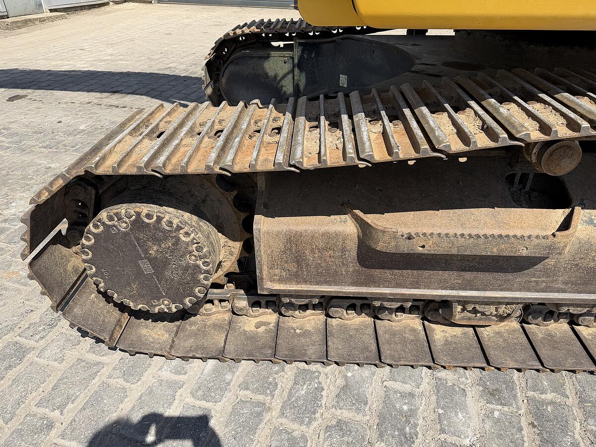 Kettenbagger Komatsu PC 210 LCi-11 mit GPS