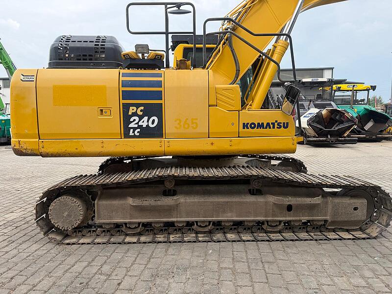 Kettenbagger Komatsu PC 240 LC-11