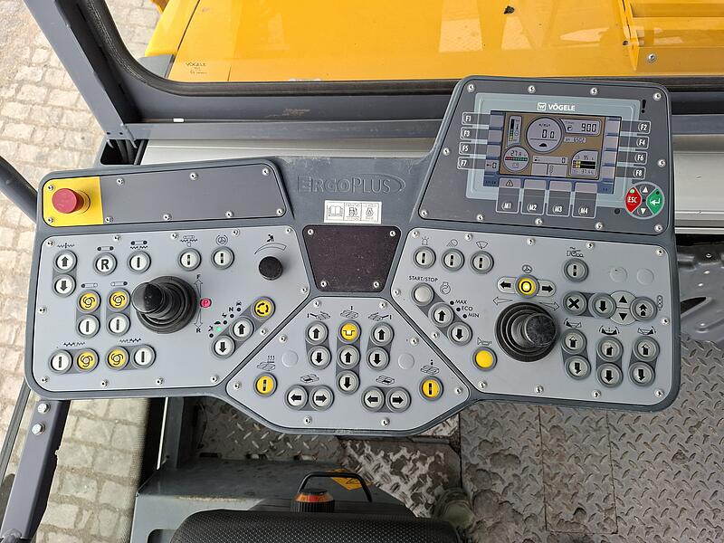 Kettenfertiger Vögele S 1800-3i