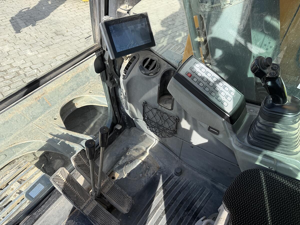Kettenbagger Liebherr R 926 Compact Lit OilQuick