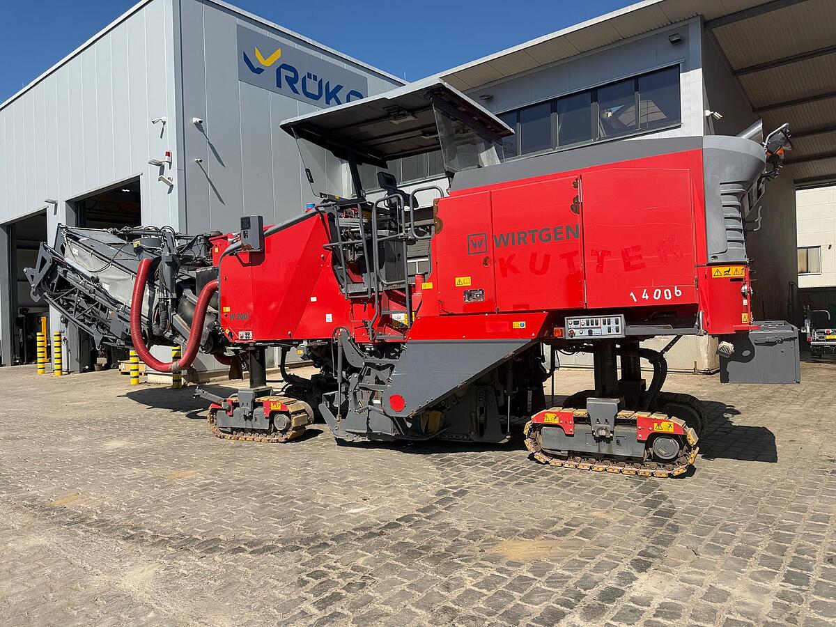 Straßenfräsen Wirtgen W 200i (1500 mm)