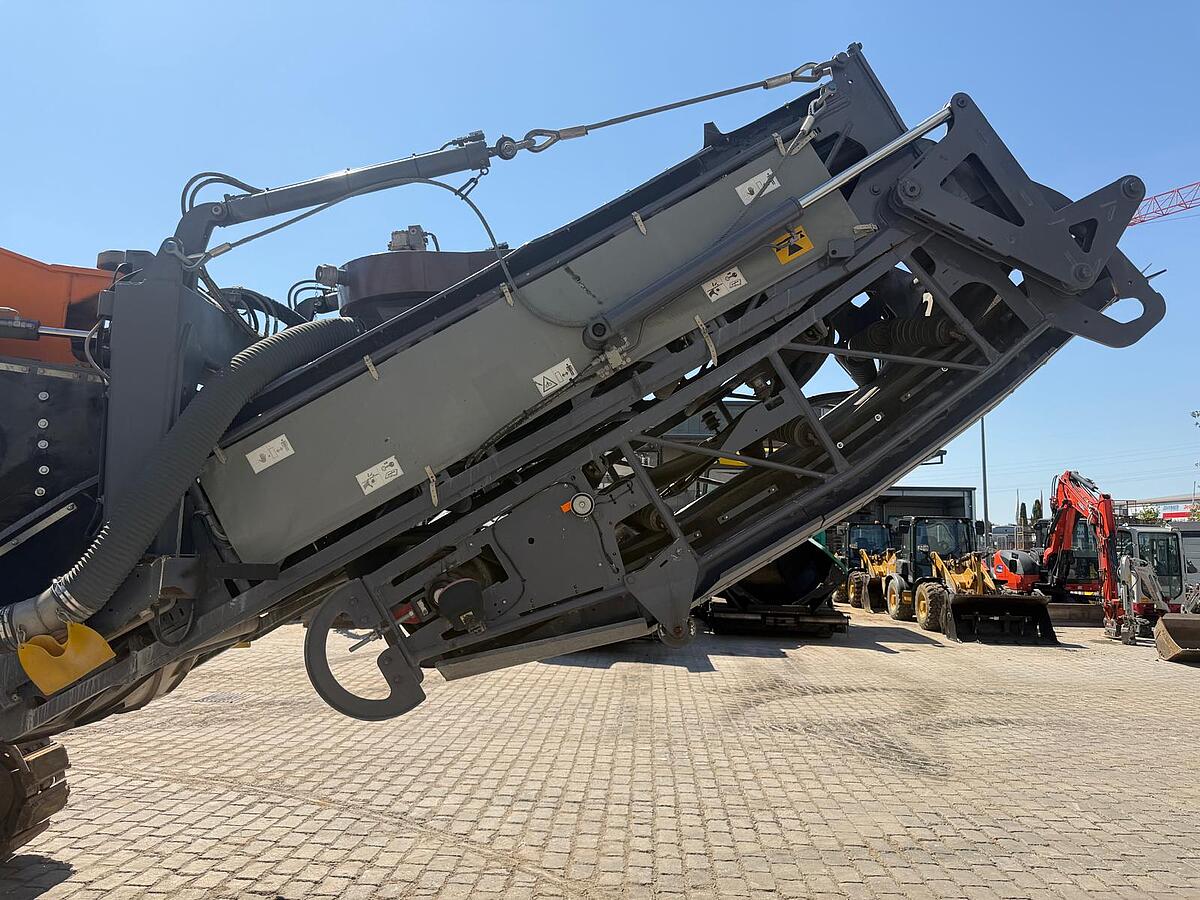 Straßenfräsen Wirtgen W 250i