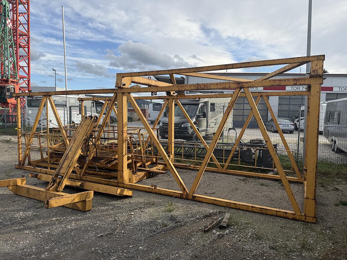 Kran - Turmstück Liebherr Klettereinheit 256HC mit Hydraulikaggregat